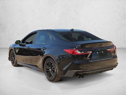 Used 2025 Toyota Camry SE w/ Convenience Package FWD image 8