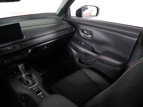 Used 2026 Honda HR-V Sport image 34