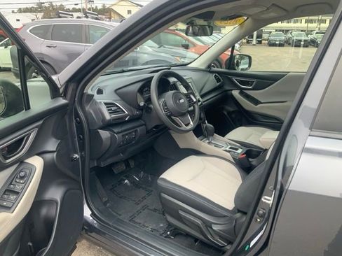 Used 2023 Subaru Forester image 13