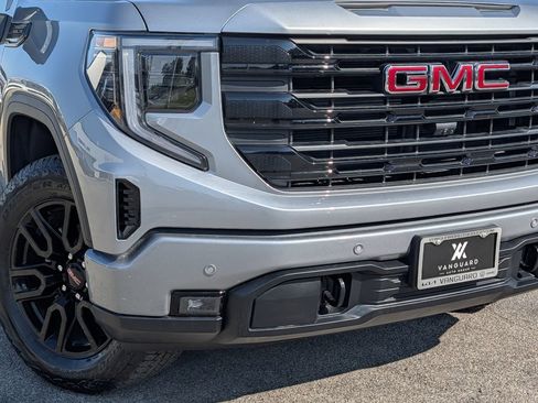 New 2026 GMC Sierra 1500 Elevation w/ Elevation Premium Package AWD/4WD image 9