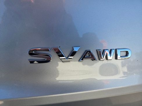 Used 2023 Nissan Rogue SV image 14