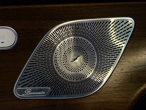 Used 2021 Mercedes-Benz GLS 450 4MATIC image 34