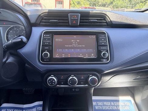 Used 2024 Nissan Versa SV FWD image 28