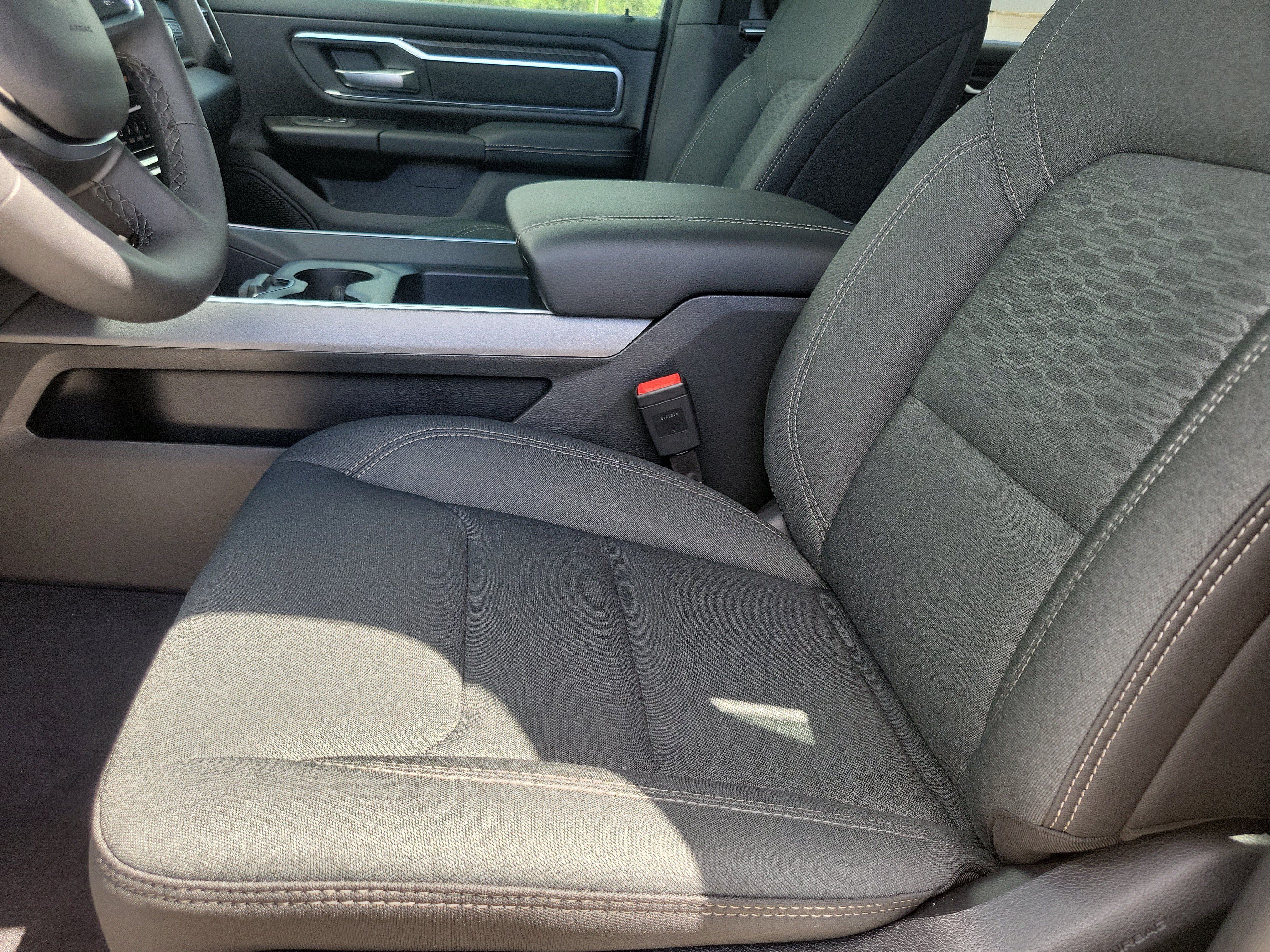 New 2027 RAM 1500 Big Horn AWD/4WD image 19