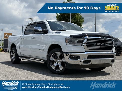 Used 2023 RAM 1500 Laramie AWD/4WD image 1