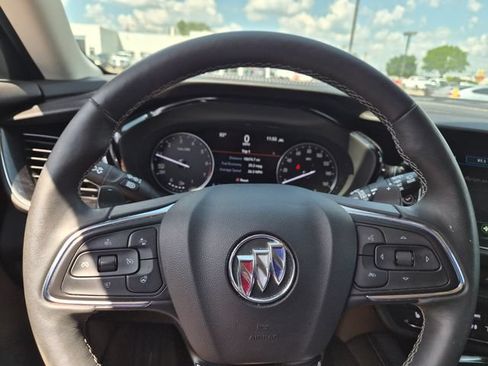 Used 2023 Buick Envision Essence FWD image 16