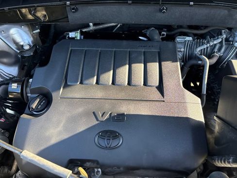Used 2015 Toyota Highlander Limited FWD image 11