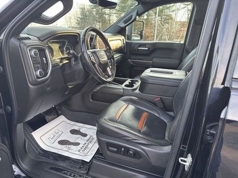 Used 2022 GMC Sierra 1500 AT4 w/ AT4 Premium Package image 18