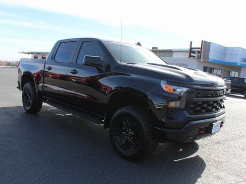 Used 2024 Chevrolet Silverado 1500 Custom Trail Boss image 1