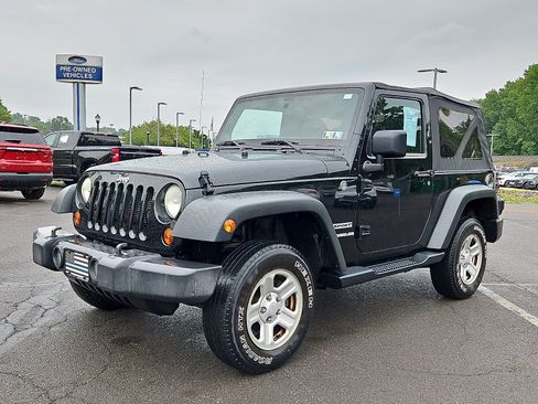 Used 2012 Jeep Wrangler Sport w/ Mopar Chrome Edition Group AWD/4WD image 3