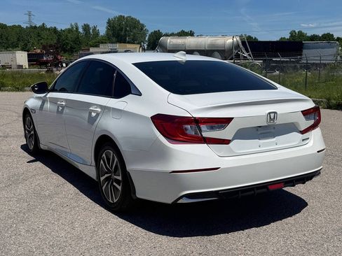 Used 2018 Honda Accord Hybrid image 3