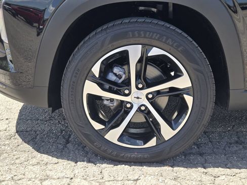 New 2026 Chevrolet Trax RS w/ Driver Confidence Package FWD image 14
