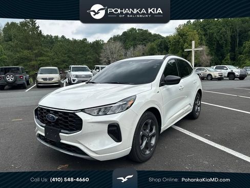 Used 2024 Ford Escape ST-Line w/ Tech Pack #1 FWD image 1
