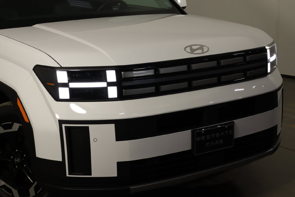 Used 2026 Hyundai Santa Fe SEL FWD image 45