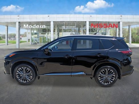 New 2026 Nissan Rogue Platinum AWD/4WD image 2