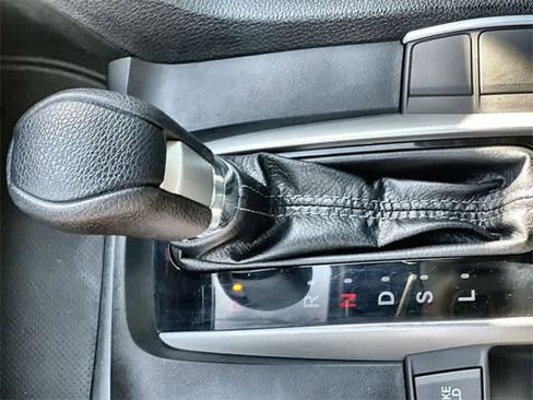 Certified 2017 Honda Civic EX image 16