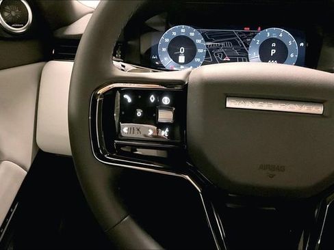 Certified 2026 Land Rover Range Rover Evoque S AWD/4WD image 20