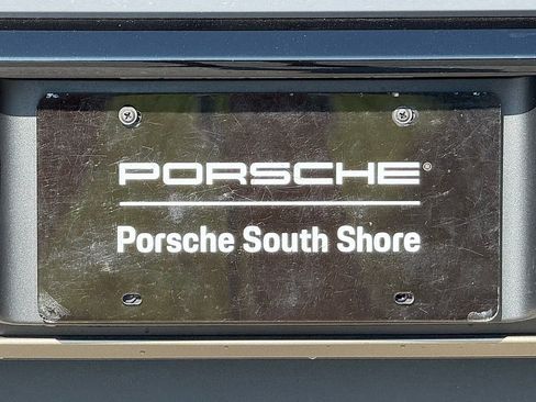 New 2025 Porsche Macan Turbo Electric AWD/4WD image 27
