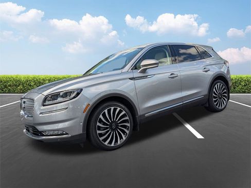 Used 2023 Lincoln Nautilus Black Label AWD/4WD image 9