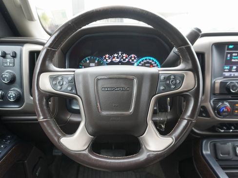 Used 2018 GMC Sierra 3500 Denali w/ Duramax Plus Package image 10