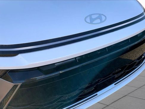 Used 2025 Hyundai Sonata SEL FWD image 29