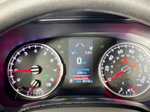 Used 2020 Toyota RAV4 XLE w/ All Weather Liner Package image 38