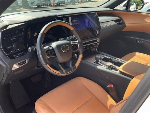 Used 2024 Lexus RX 350 Premium w/ Accessory Package (Z1) AWD/4WD image 2