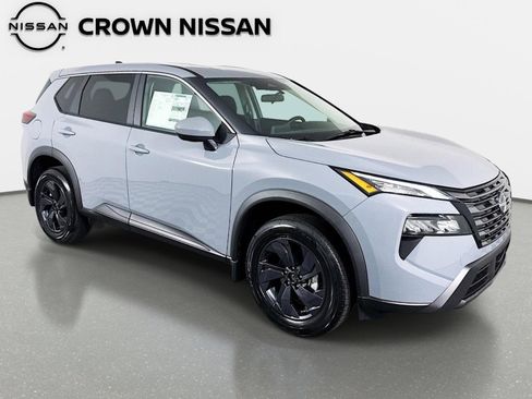 New 2026 Nissan Rogue SV FWD image 3