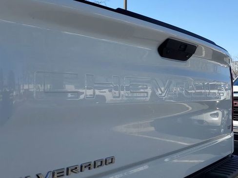 Used 2022 Chevrolet Silverado 1500 LT Trail Boss image 6