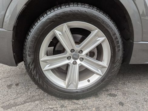 Used 2019 Audi Q8 Premium AWD/4WD image 45
