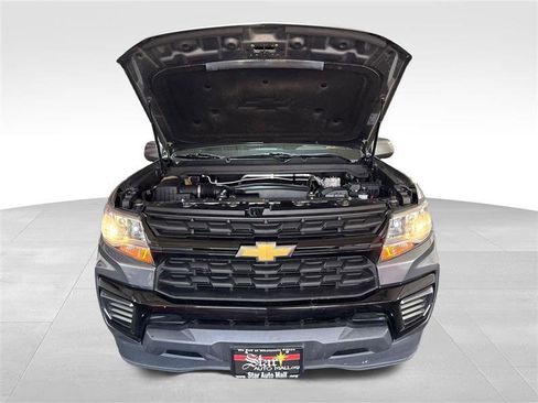 Used 2022 Chevrolet Colorado LT w/ Fleet Safety Package image 11