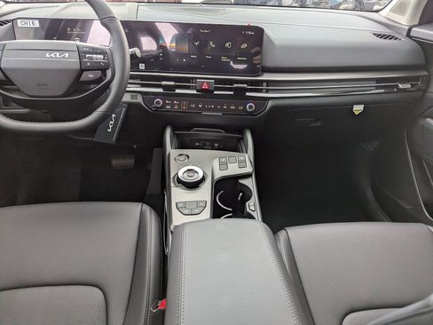 New 2026 Kia Sportage EX AWD/4WD image 15