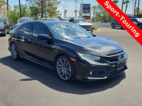 Used 2018 Honda Civic Sport Touring image 2