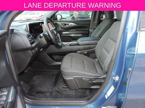 Used 2024 Chevrolet Traverse LS w/ LPO, Floor Liner Package FWD image 15