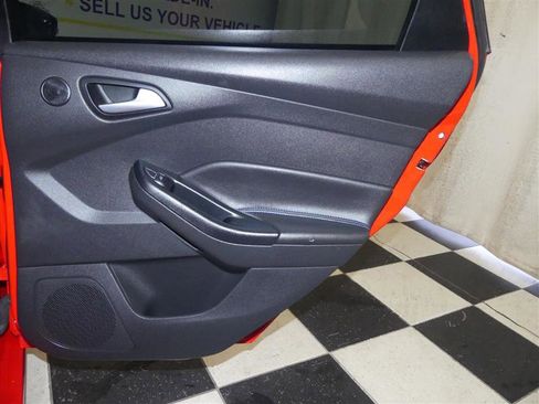 Used 2018 Ford Focus RS image 29