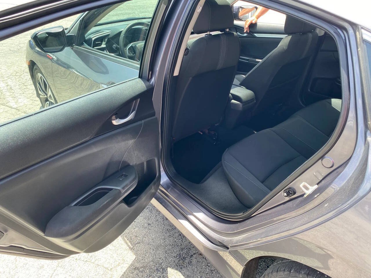 Used 2016 Honda Civic EX-T image 19