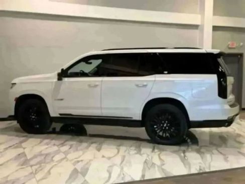 Used 2023 Cadillac Escalade V image 9