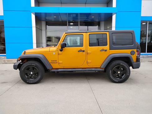 Used 2014 Jeep Wrangler Unlimited Sport w/ Quick Order Package 24S image 26