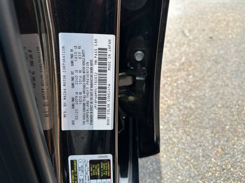 Certified 2025 MAZDA MAZDA3 s FWD image 7