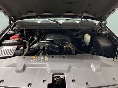 Used 2012 Chevrolet Silverado 1500 W/T AWD/4WD image 26
