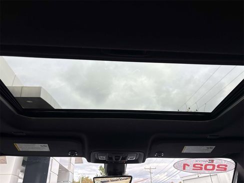 Used 2021 GMC Sierra 1500 AT4 w/ AT4 Value Package image 15