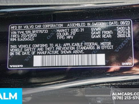Used 2024 Volvo XC60 B5 Plus AWD/4WD image 61