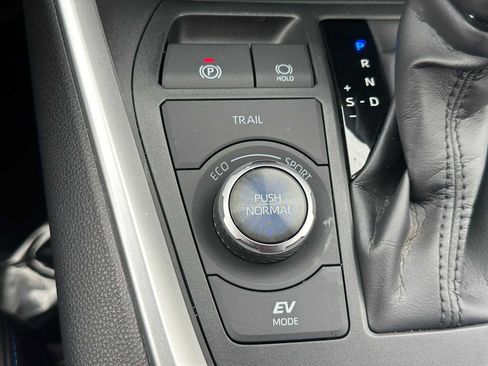Used 2024 Toyota RAV4 XSE w/ Advanced Technology Package AWD/4WD image 30