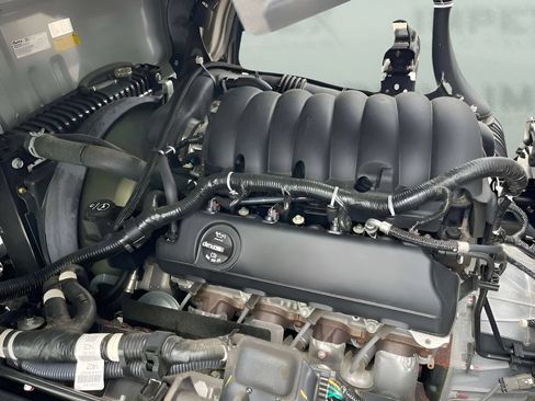 Used 2024 Chevrolet Low Cab Forward RWD image 14