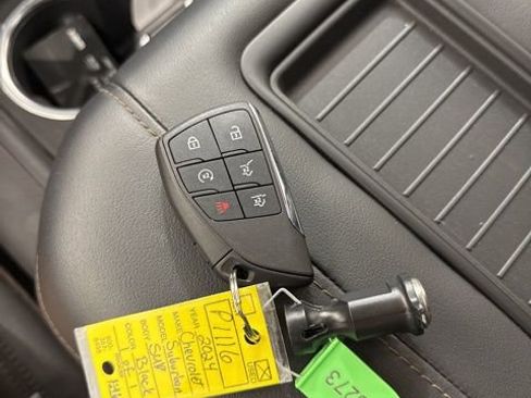 Used 2024 Chevrolet Suburban High Country w/ Advanced Technology Package AWD/4WD image 35