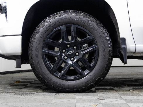 Certified 2025 Chevrolet Silverado 1500 RST image 42