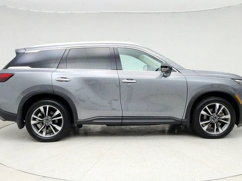 Used 2024 INFINITI QX60 Luxe w/ Performance Audio Package image 4