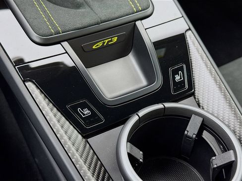 Used 2026 Porsche 911 GT3 RWD image 24