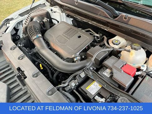 Used 2025 Chevrolet Blazer LT AWD/4WD image 28