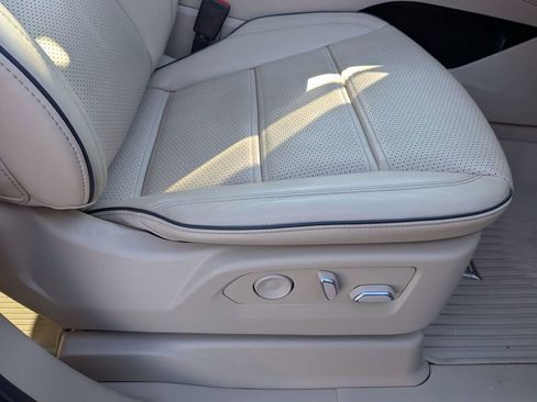 Certified 2023 Cadillac Escalade Premium Luxury w/ Performance Package image 29